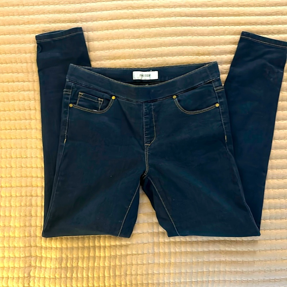 Jones Studio Jeans